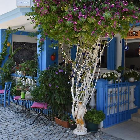 Beyaz Ev Hotel Alacati Exterior photo