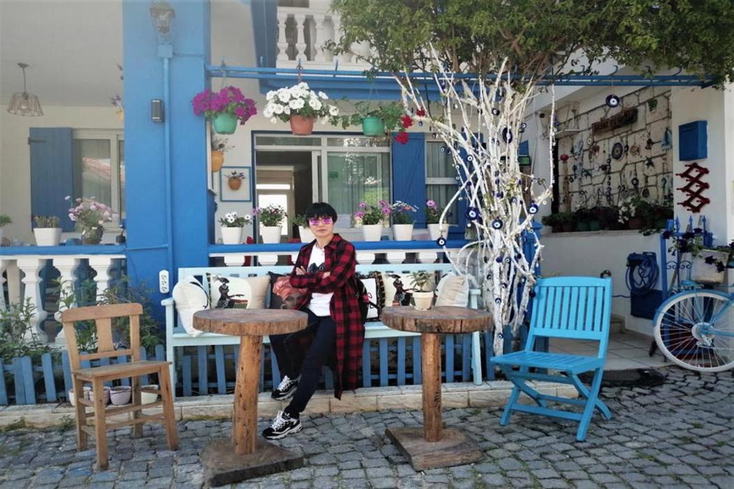 Beyaz Ev Hotel Alacati Exterior photo